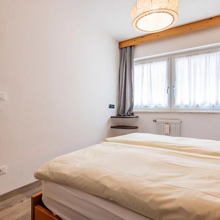 Ferienwohnung Locazione Turistica Cesa Micheluzzi - Czi712 Penia Exterior foto