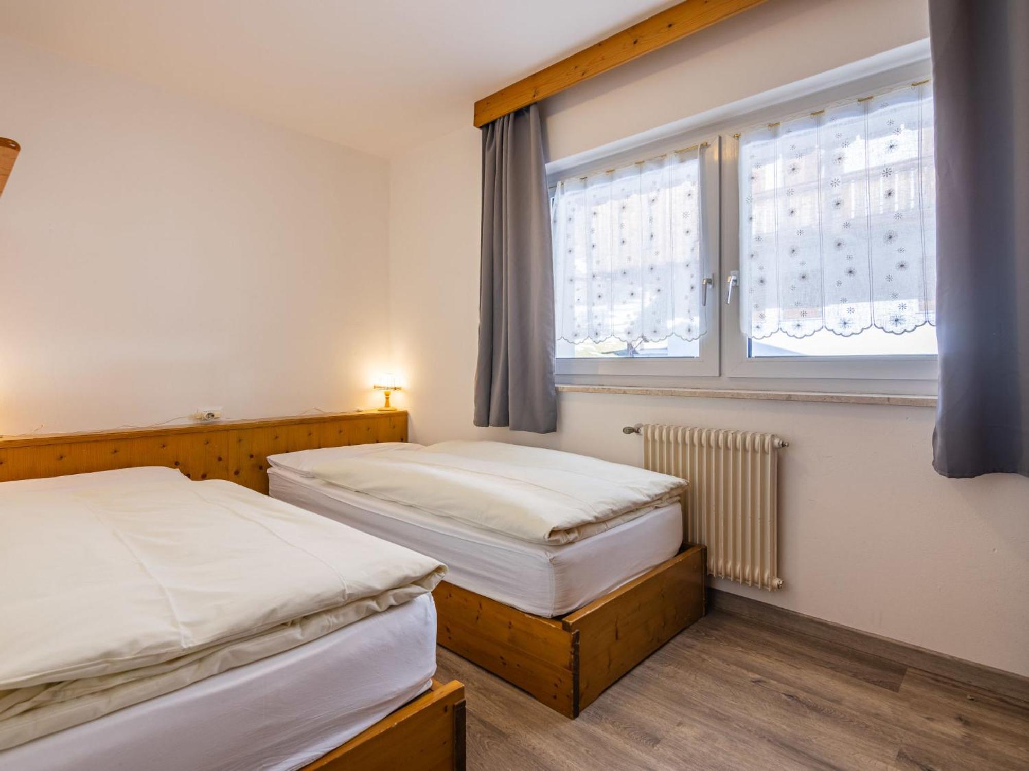 Ferienwohnung Locazione Turistica Cesa Micheluzzi - Czi712 Penia Exterior foto